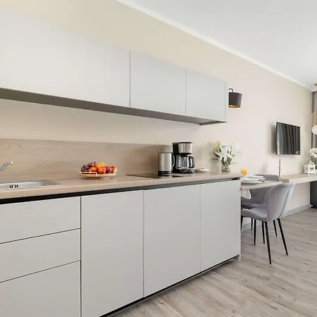 Modern In Bel Mare With Parking And Balcony By Renters Apartmán *