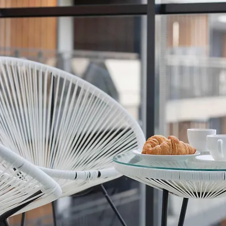 Modern In Bel Mare With Parking And Balcony By Renters *